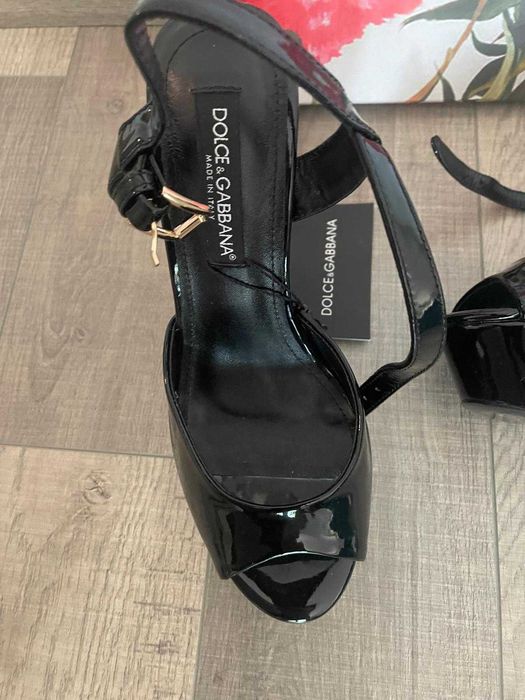 Platforme negre D & G (Dolce & Gabanna)- 37