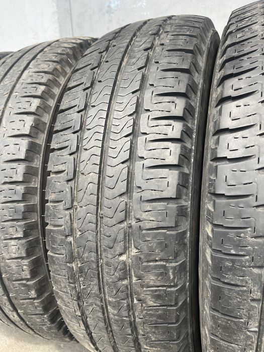 4 бр. гуми за бус 225/75/16CP Michelin 2x7,5 mm 2x5 mm DOT 1417