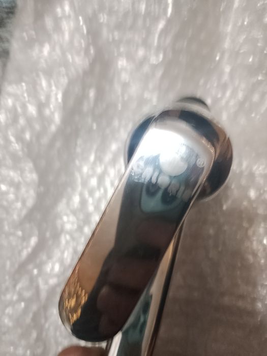 Продам смеситель  кухонный  б/у