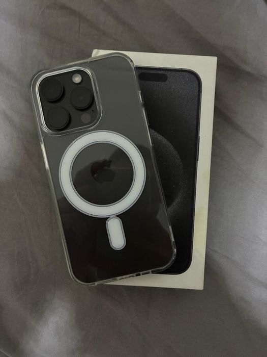 Iphone 15 pro black titanium 256gb