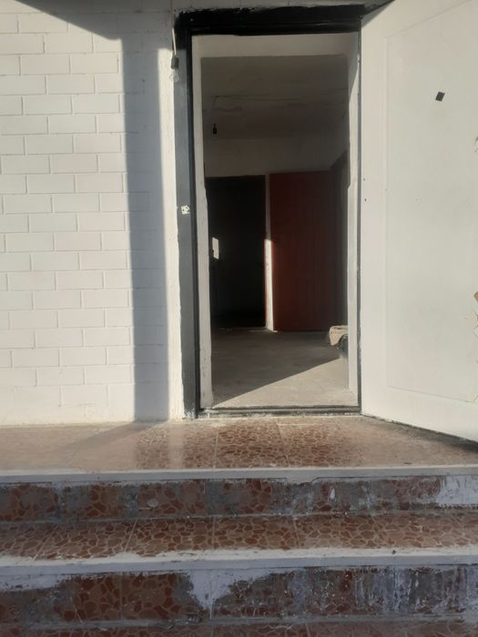 Продается дом 5 комнат.