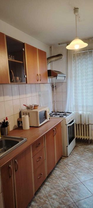 Vand apartament 3 camere Brancoveanu