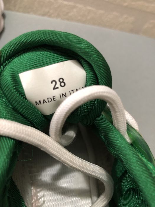 Adidasi Versace marimea 28