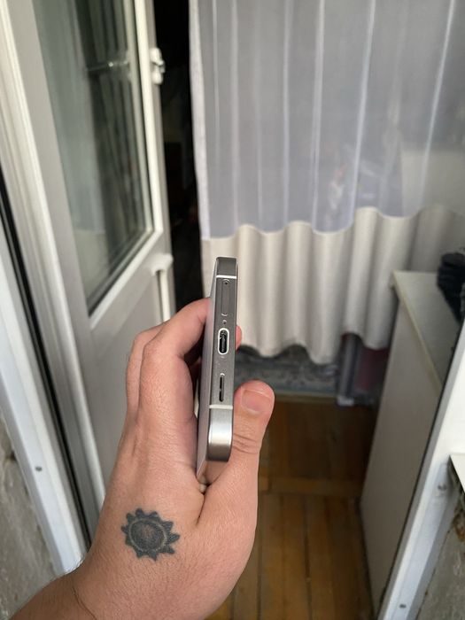 Samsung S24 Plus 12/256gb идеал