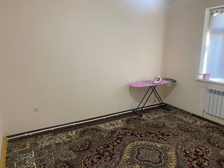 Pitnakda kvartira sotiladi