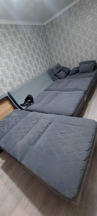 Диван почти новый