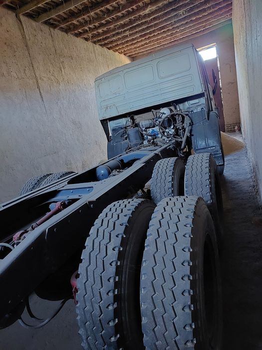 Kamaz tigach sotiladi