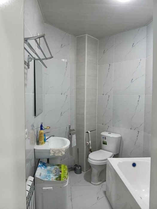 Шакар қишлоқ 2 хонали квартира ижарага берилади. ID: 1874