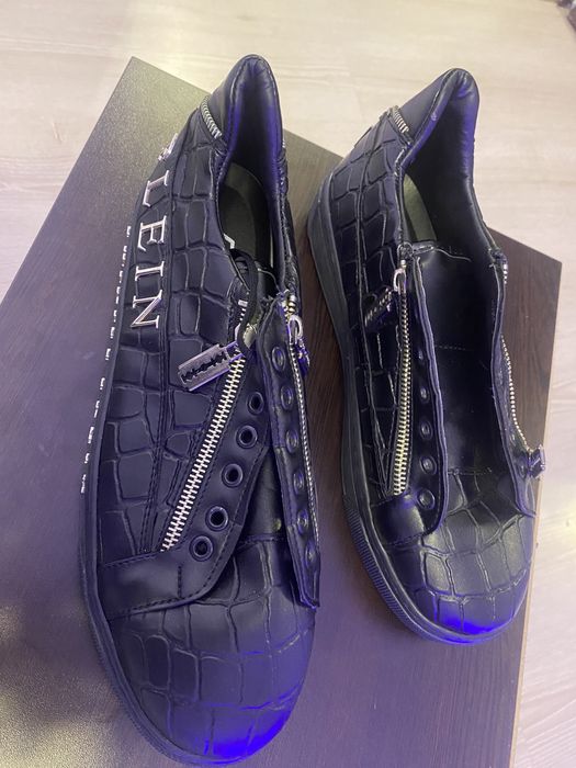 Vând Adidași Philipp Plein