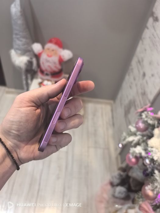 IPhone 16 pink като нов