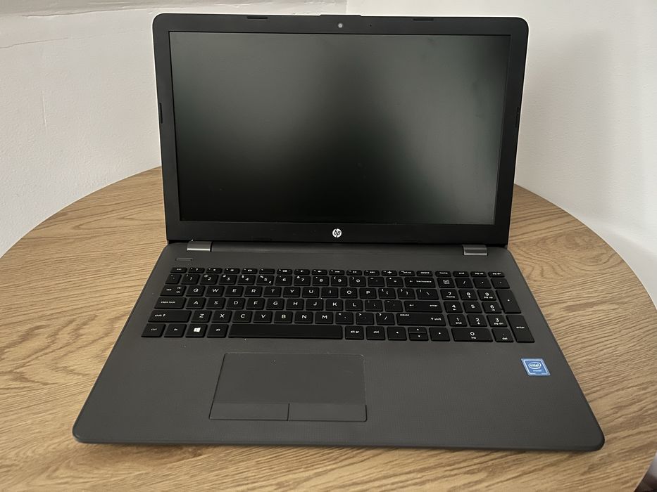 Laptop HP250 G6 nou
