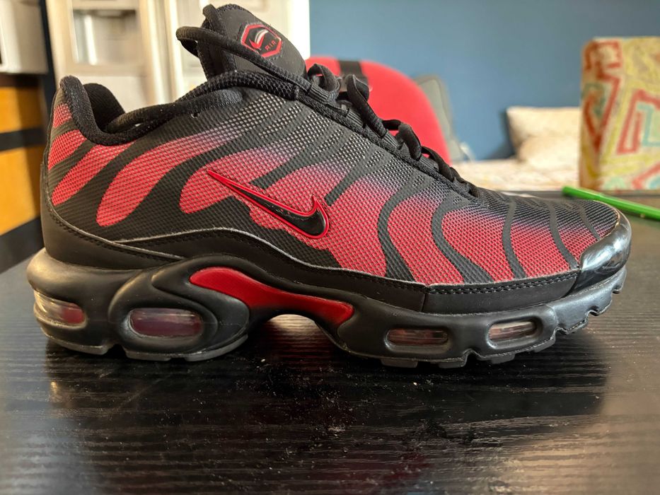 Nike Air Max TN "Red Reflective"