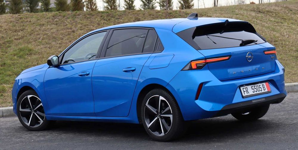 Opel Astra L / 2023 / 180 CP / 1.6 Turbo / Hybrid / Full Led/Carplay