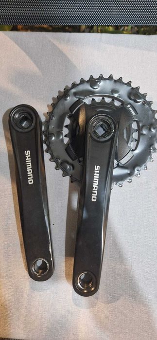 Pédalier Droit Shimano AX (Réf. 830) – Manivelle Occasion