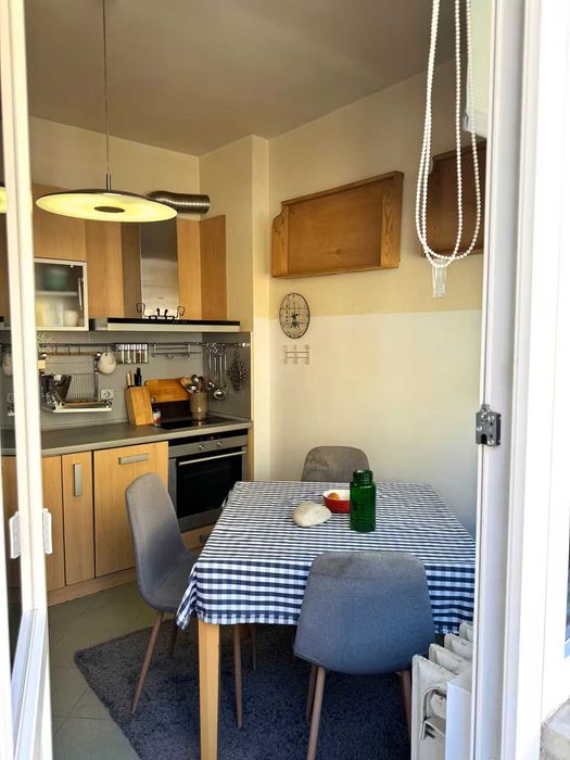 Тристаен апартамент на 100м от НДК четиристаен ИДЕАЛЕН ЦЕНТЪР