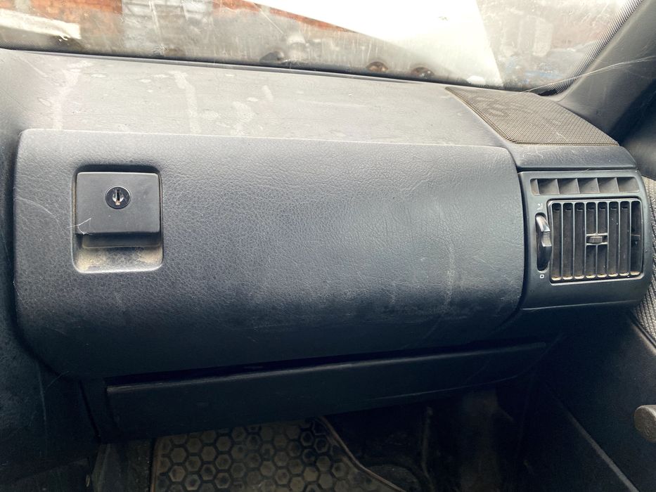 Vw Passat B3 1.9d na chasti Пасат б3 1.9 дизел на части