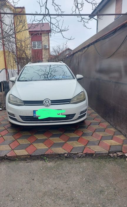 Vand Volkswagen cutie automata an fabricație 2015