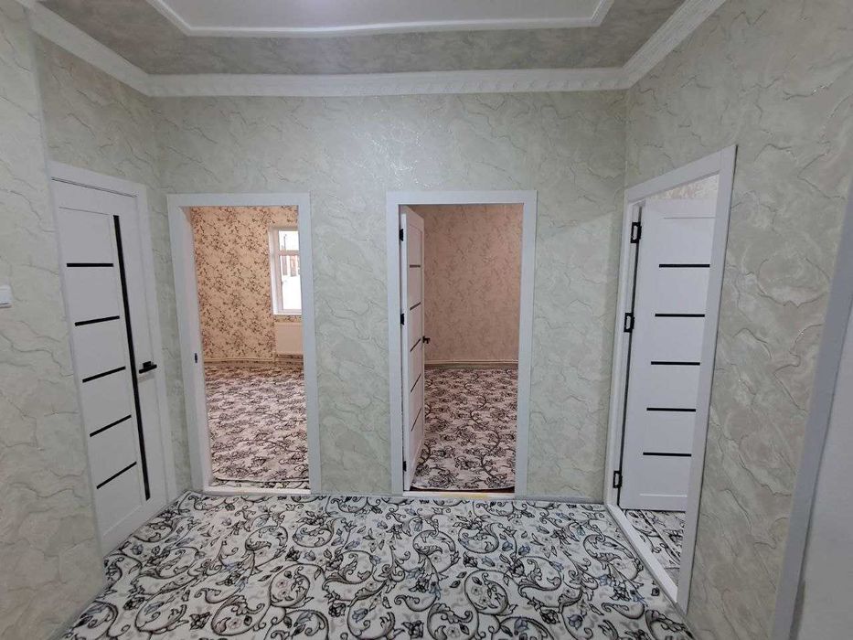 Фрунзиский KIUF 4 қаватда 2 хонали квартира сотилади.ID: 1555