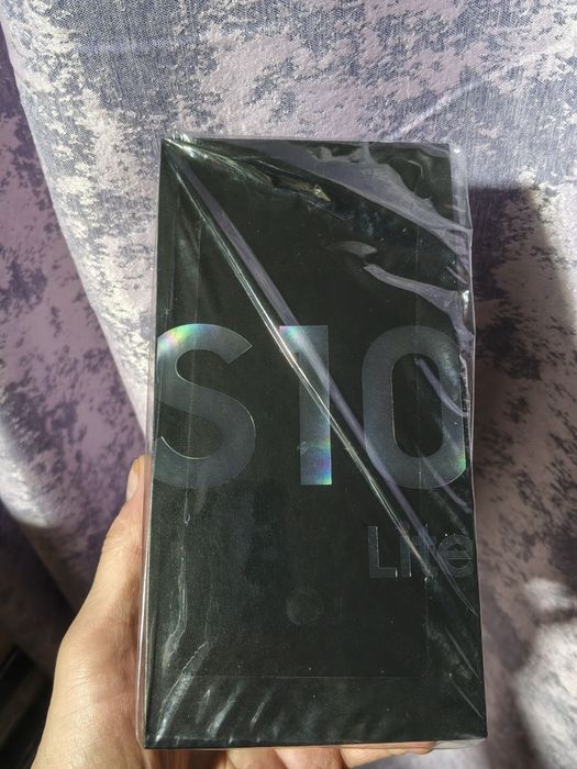 Продажа Samsung s 10 lait