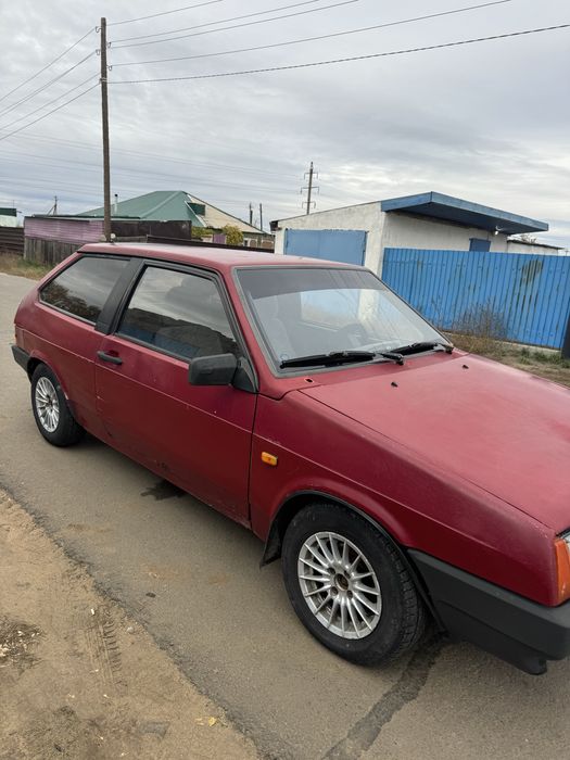 Продам автомобиль ВАЗ 2108