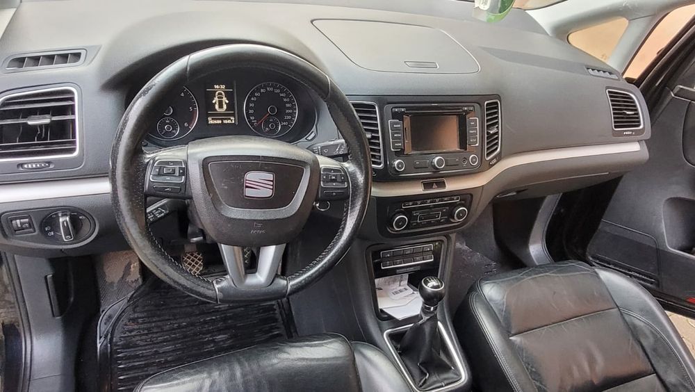 Seat Alhambra 2011 diesel, 6.800 € — imagine 3
