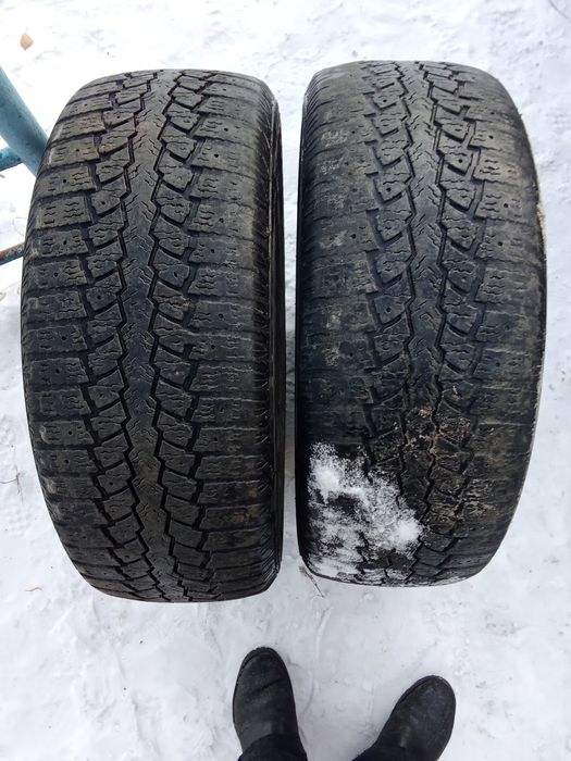 Шины пара 235/55/18