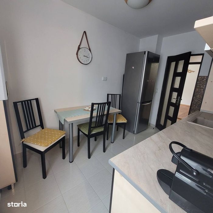 Apartament 3 Camere Decomandat