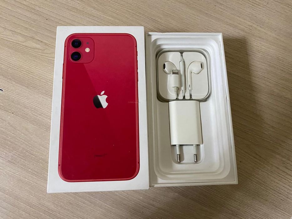 Продам айфон в идеальном состояний