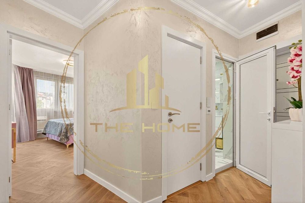 Дава се под наем Тристаен апартамент в Варна, Център - 100 кв.м за 1650 € - Снимка #14