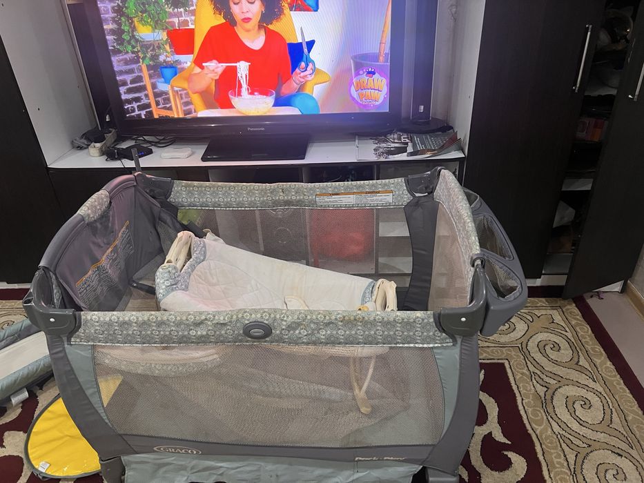 Манеж детский с люлкой