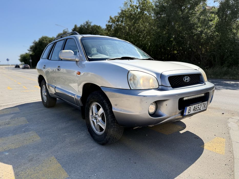 Hyundai Santa Fe 2. 0 CRTD Десен Волан 4х4  Обслужен  Работещ Климатик Редовен 1800 Евро