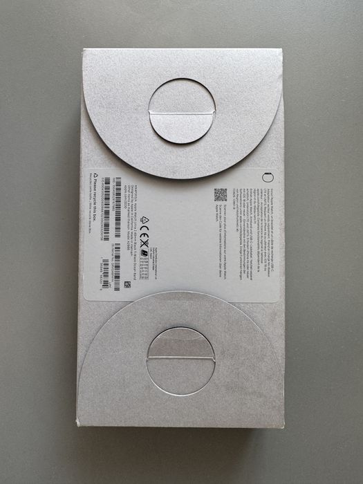 Apple Watch Ultra 2 49mm Black Titanium Black Ocean Band