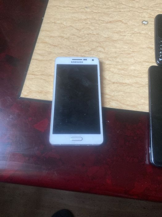 Телефоны быушные редми самсунги