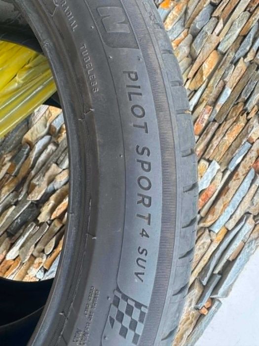 Летни Гуми Michelin / Мишелин Гуми 285/40/21  Pilot Sport 4 SUV Дот/ Dot 23