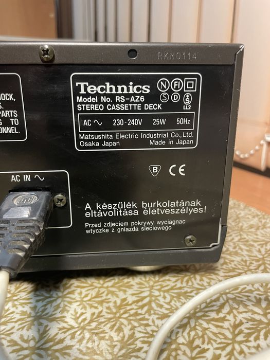 Кассетная дека Technics RS-AZ6
