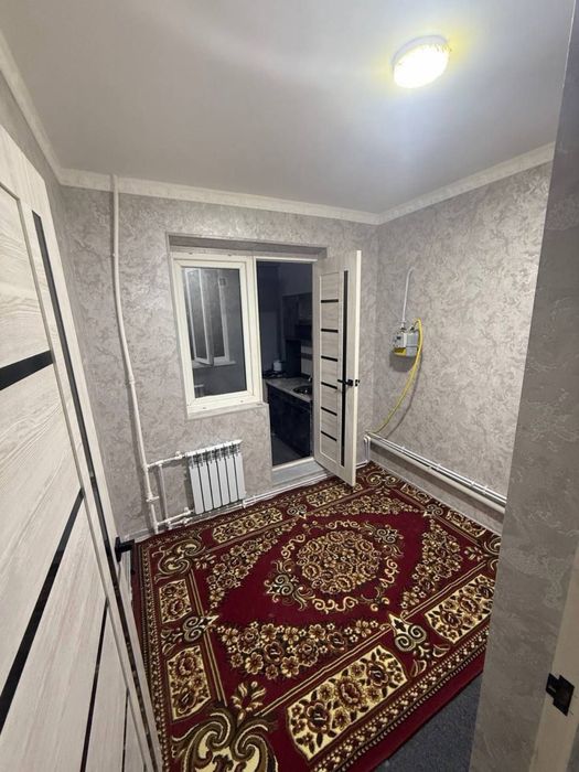 Продаётся 2 ком 8 микрорайон