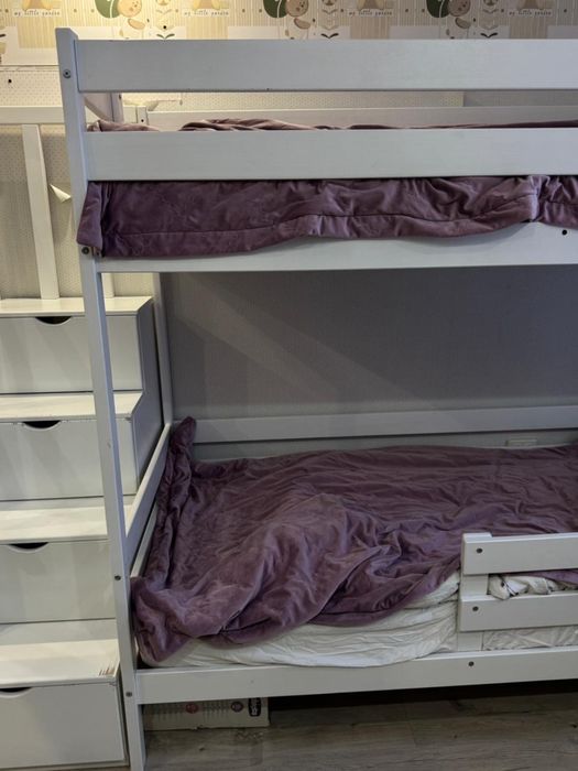 Мебель в детскую комнату