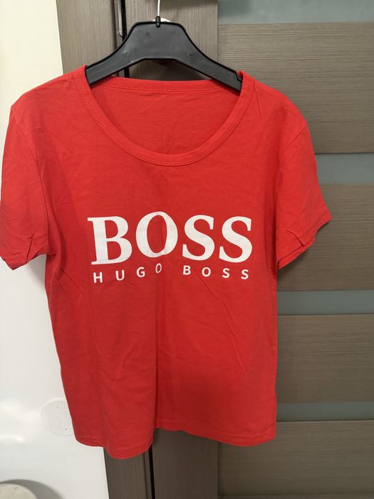 Tricou Rosu marimea S