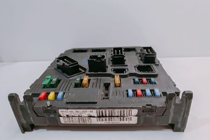 Panou Sigurante Modul BSI 9655221080 Peugeot 407 prima generatie