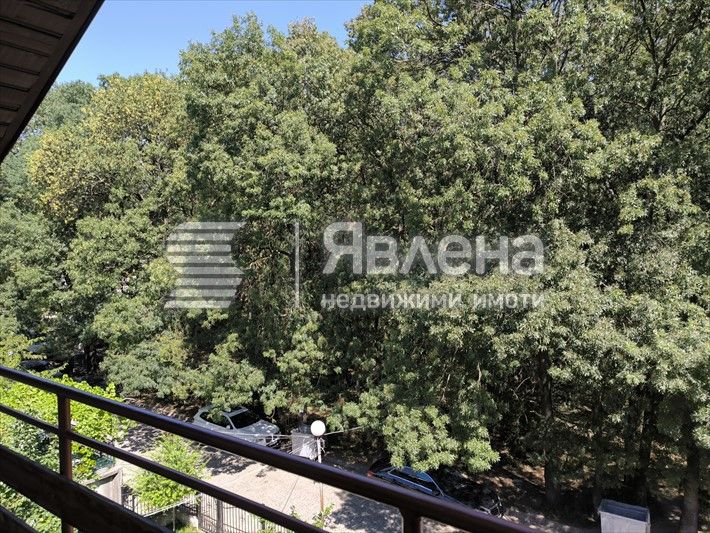 Етаж от къща в Лозенец