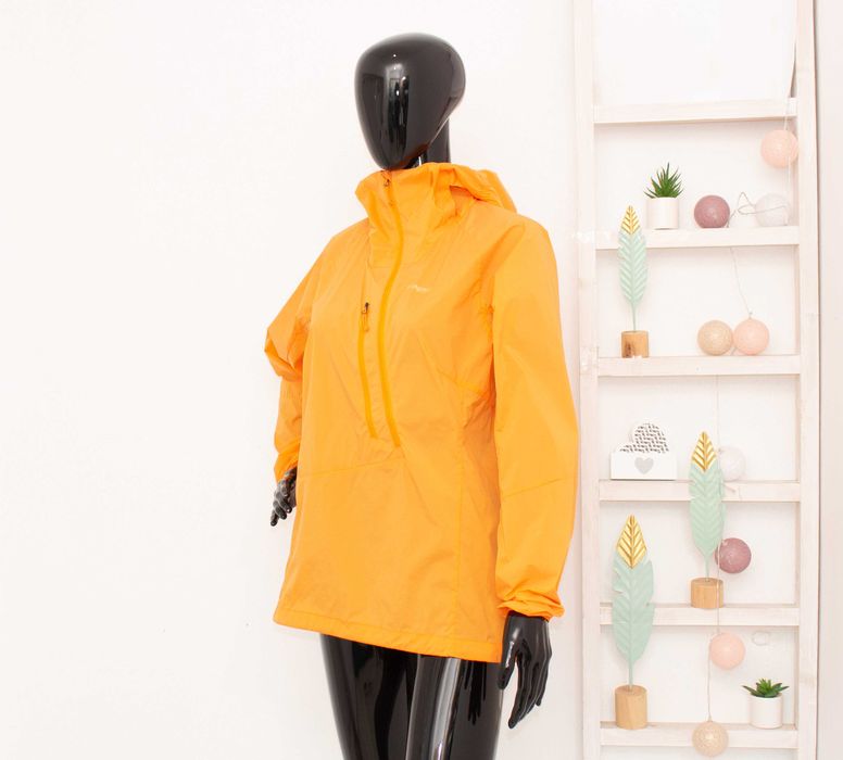 BERGANS Cecilie LT Wind Anorak дамско яке тънко с качулка ветровка М
