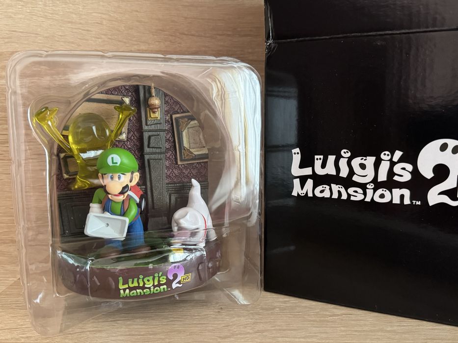 Luigi & Ghost фигуркa | Luigi's Mansion 2 диорама