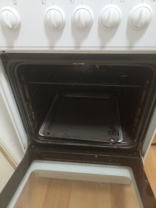 Продам Газовую плиту