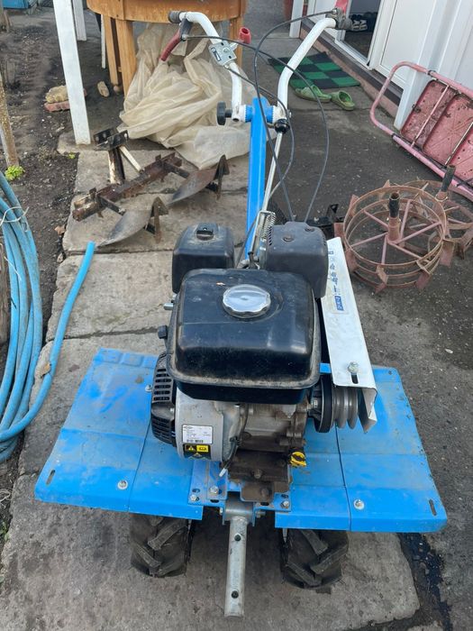 Продаю мотоблок Нева МБ2