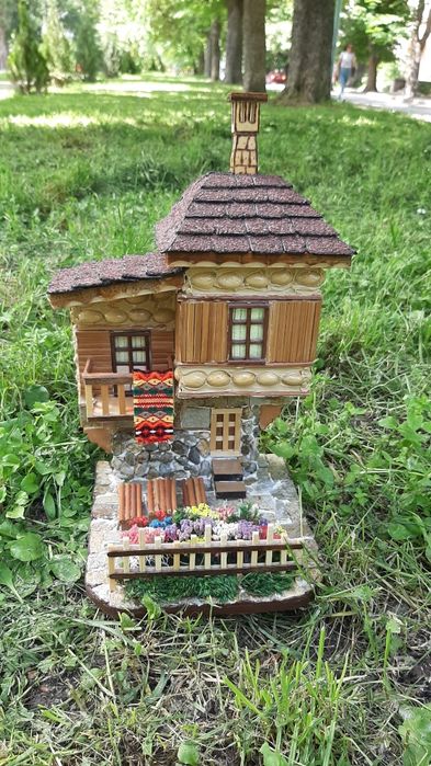 Декоративна къща, Макет на българска къща от дърво и камък, ръчна изра