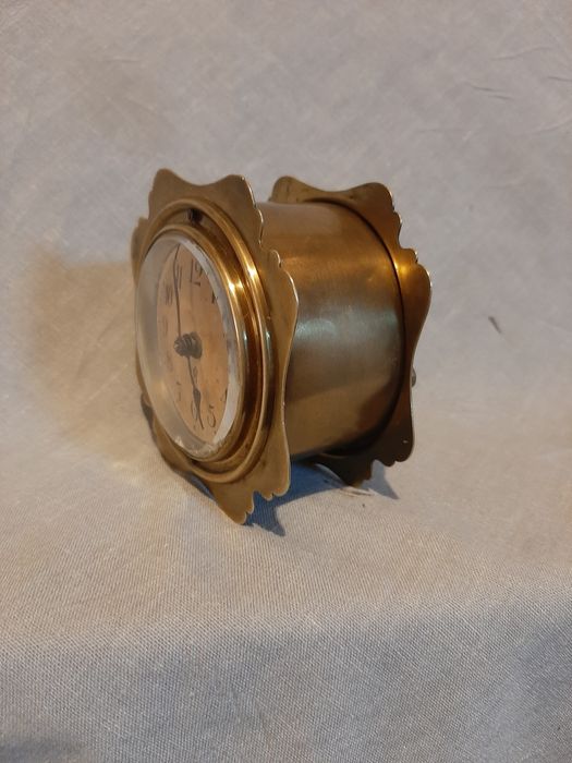 Ceas de masa Gustav Becker