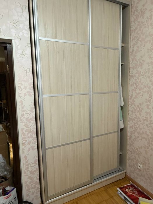 Шкаф-купэ в отличном состоянии