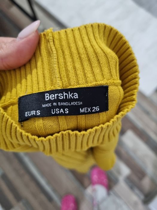 Bluza Bershka marimea S