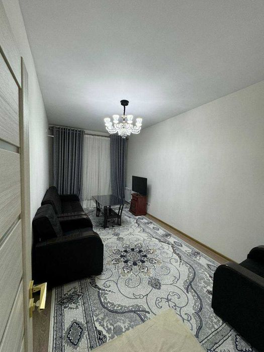 Срочно Олмазор Корасаройда 3 хона Сотаман Евро квартира а*