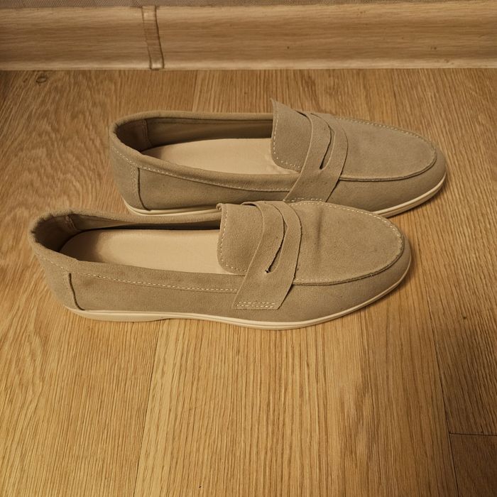 Продам мокасины, новые.